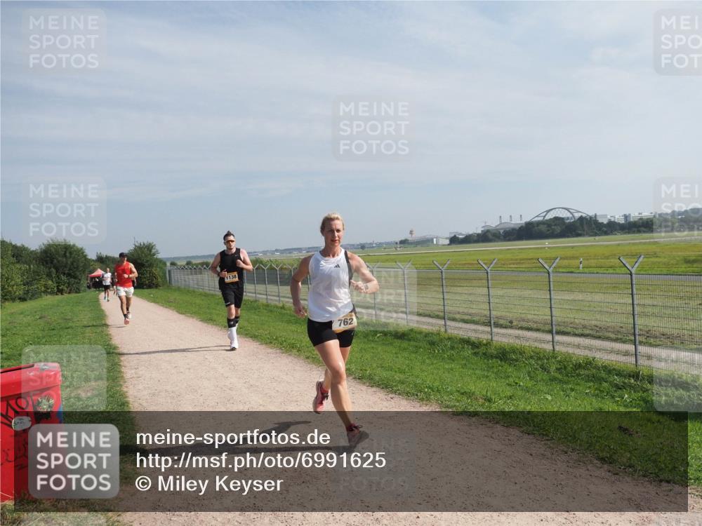 08.09.2024 - Airport Race Miley Keyser http://msf.ph/oto/6991625 08.09.2024 12:10:47 Laufen OLYMPUS, DIGITAL, CAMERA meine-sportfotos.de