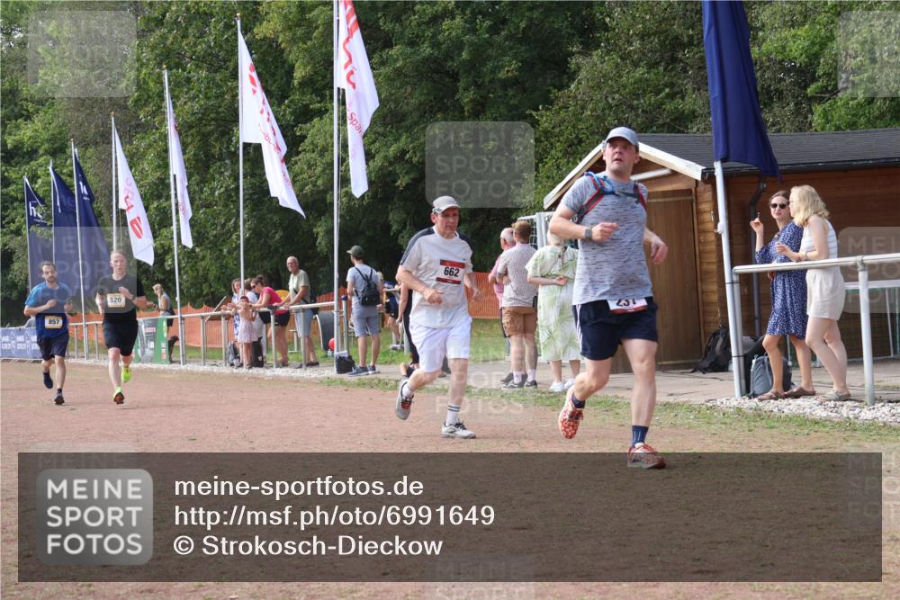 08.09.2024 - Airport Race Strokosch-Dieckow http://msf.ph/oto/6991649 08.09.2024 12:34:38 Ziel 231, 520, 662, 798, 857, 1072 meine-sportfotos.de