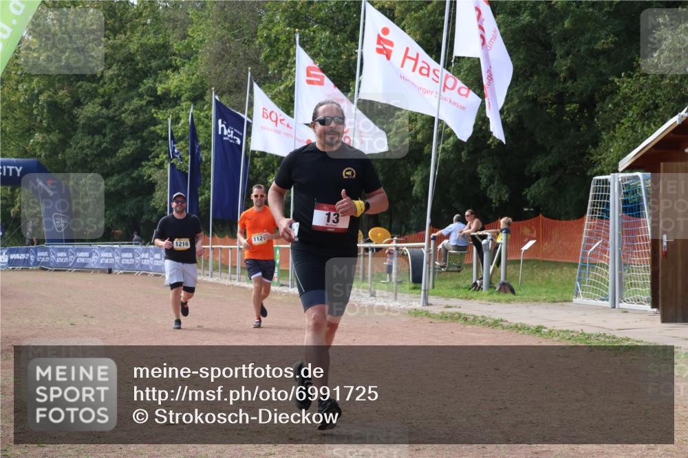 08.09.2024 - Airport Race Strokosch-Dieckow http://msf.ph/oto/6991725 08.09.2024 13:08:37 Ziel 13, 1121, 1216 meine-sportfotos.de