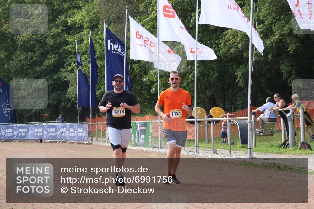 08.09.2024 - Airport Race Strokosch-Dieckow http://msf.ph/oto/6991756 08.09.2024 13:08:38 Ziel 13, 1121, 1216 meine-sportfotos.de