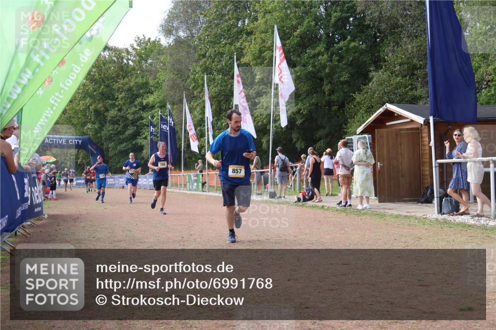 08.09.2024 - Airport Race Strokosch-Dieckow http://msf.ph/oto/6991768 08.09.2024 12:34:42 Ziel 520, 662, 733, 798, 857 meine-sportfotos.de