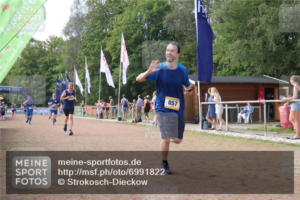 08.09.2024 - Airport Race Strokosch-Dieckow http://msf.ph/oto/6991822 08.09.2024 12:34:43 Ziel 733, 798, 857, 1148 meine-sportfotos.de
