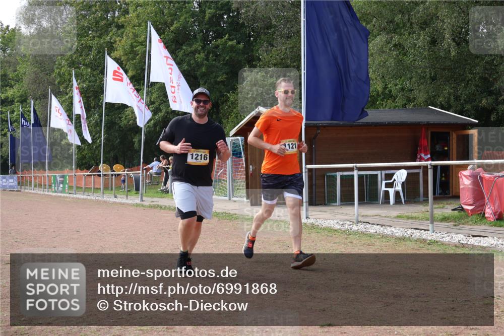 08.09.2024 - Airport Race Strokosch-Dieckow http://msf.ph/oto/6991868 08.09.2024 13:08:42 Ziel 1121, 1216 meine-sportfotos.de