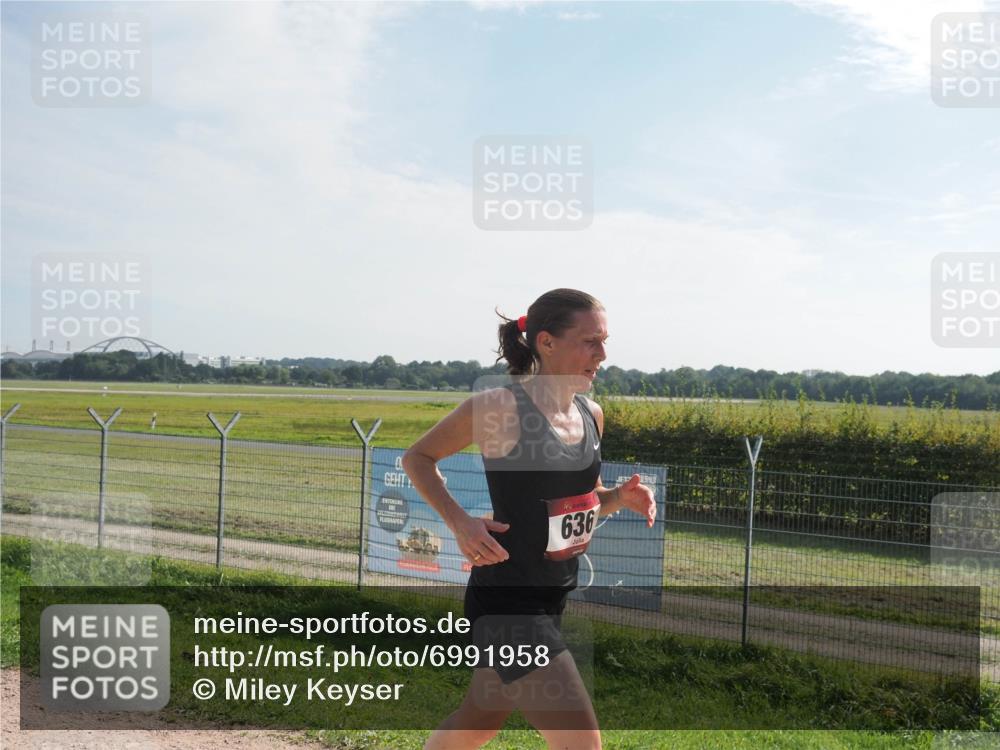 08.09.2024 - Airport Race Miley Keyser http://msf.ph/oto/6991958 08.09.2024 12:11:28 Laufen OLYMPUS, DIGITAL, CAMERA meine-sportfotos.de