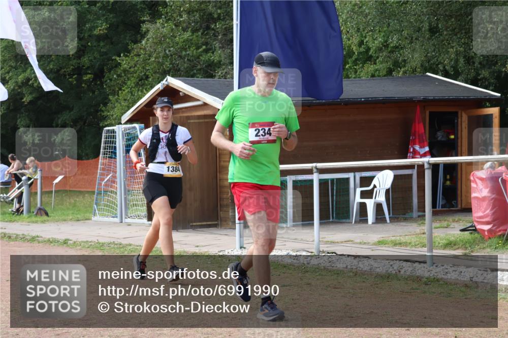08.09.2024 - Airport Race Strokosch-Dieckow http://msf.ph/oto/6991990 08.09.2024 13:09:42 Ziel 234, 1295, 1384 meine-sportfotos.de