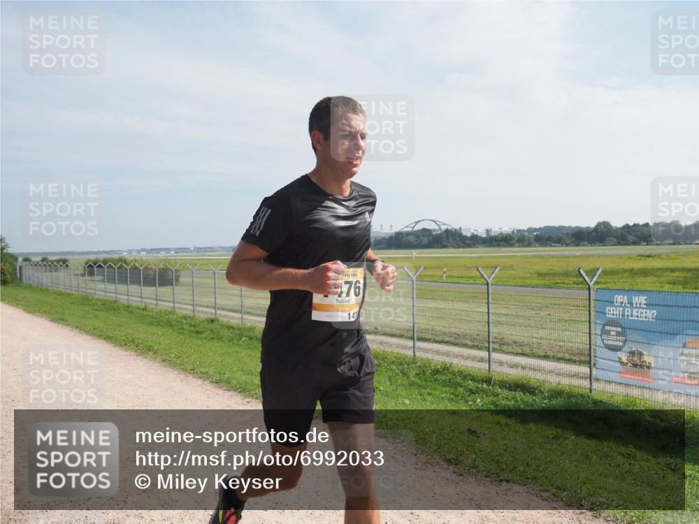 08.09.2024 - Airport Race Miley Keyser http://msf.ph/oto/6992033 08.09.2024 12:11:42 Laufen OLYMPUS, DIGITAL, CAMERA meine-sportfotos.de