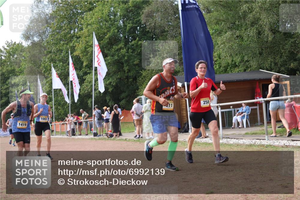 08.09.2024 - Airport Race Strokosch-Dieckow http://msf.ph/oto/6992139 08.09.2024 12:34:56 Ziel 241, 258, 630, 811, 966, 1002, 1050, 1265, 1388, 1419 meine-sportfotos.de