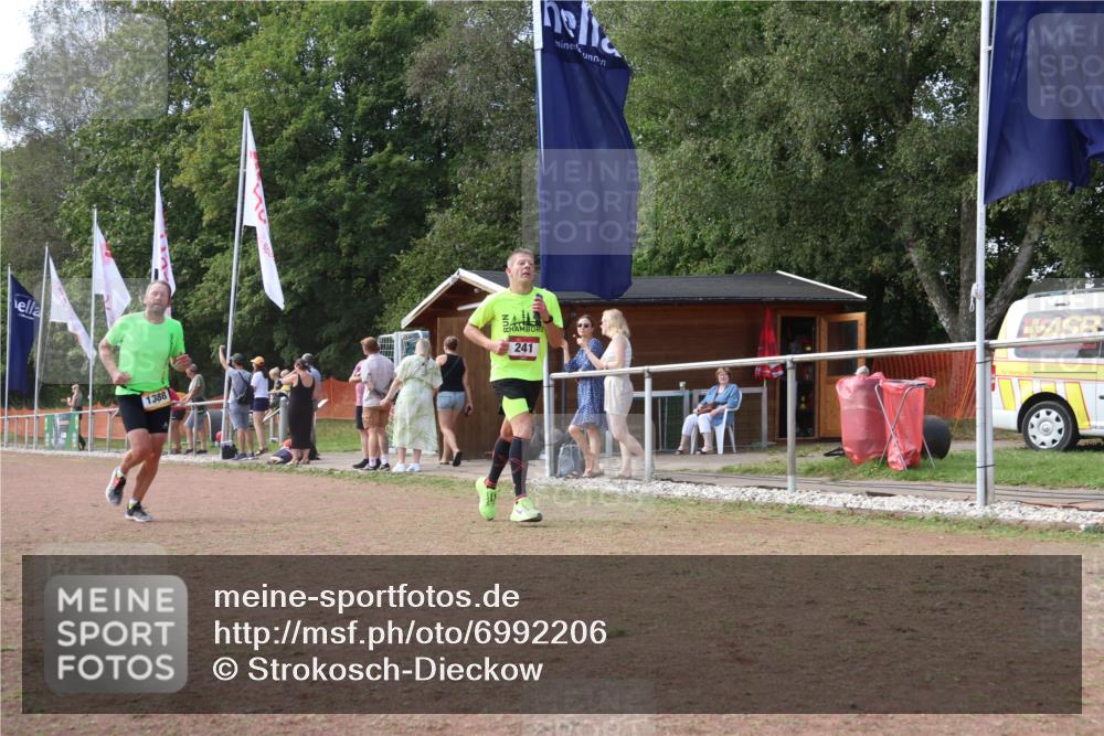 08.09.2024 - Airport Race Strokosch-Dieckow http://msf.ph/oto/6992206 08.09.2024 12:35:02 Ziel 241, 450, 498, 966, 1095, 1388 meine-sportfotos.de