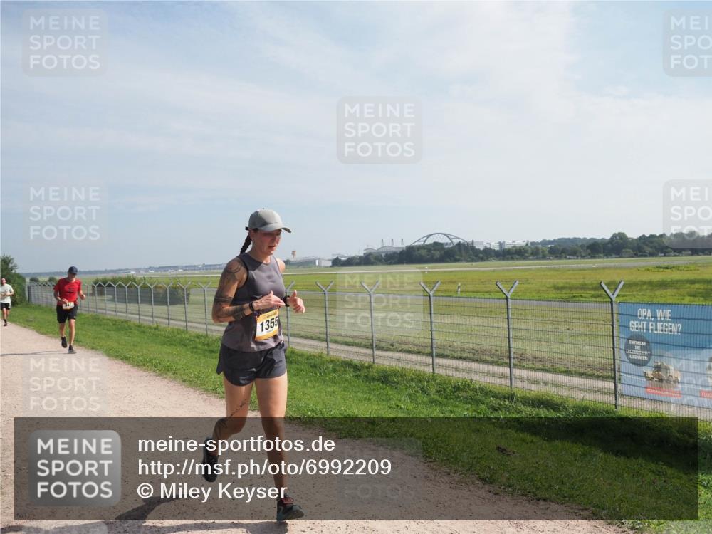 08.09.2024 - Airport Race Miley Keyser http://msf.ph/oto/6992209 08.09.2024 12:11:58 Laufen OLYMPUS, DIGITAL, CAMERA meine-sportfotos.de