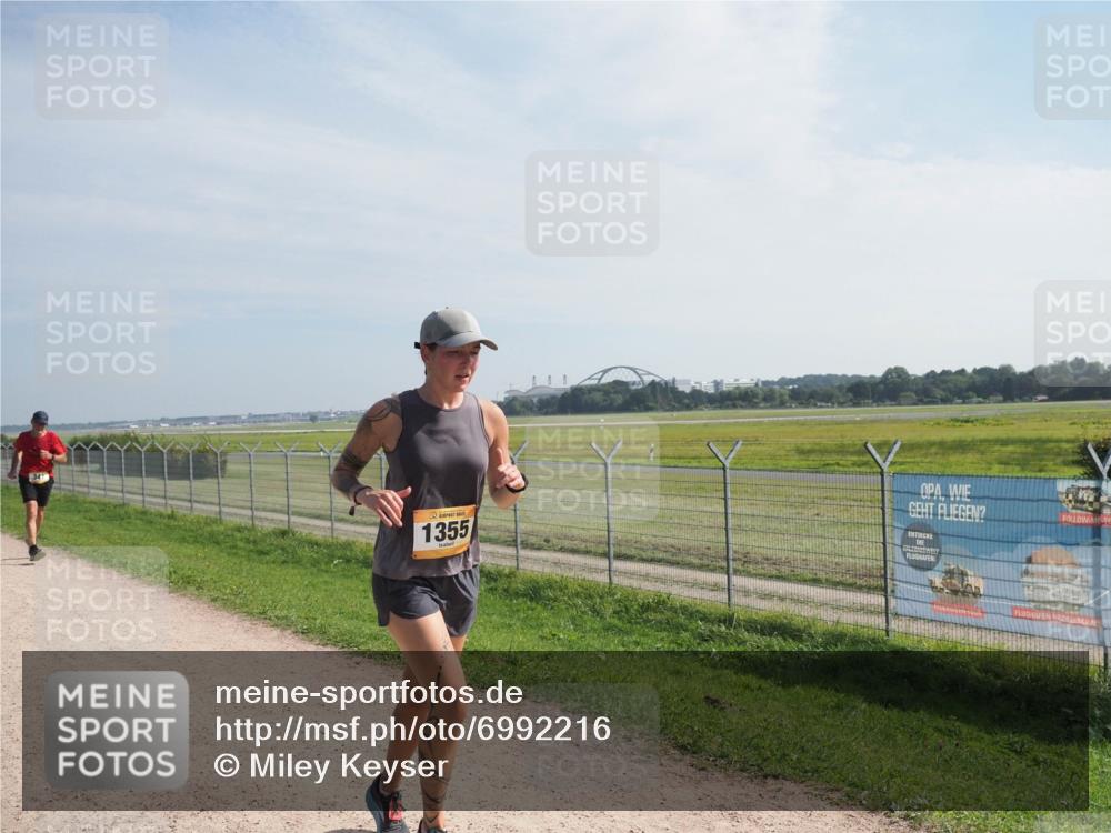 08.09.2024 - Airport Race Miley Keyser http://msf.ph/oto/6992216 08.09.2024 12:11:58 Laufen OLYMPUS, DIGITAL, CAMERA meine-sportfotos.de