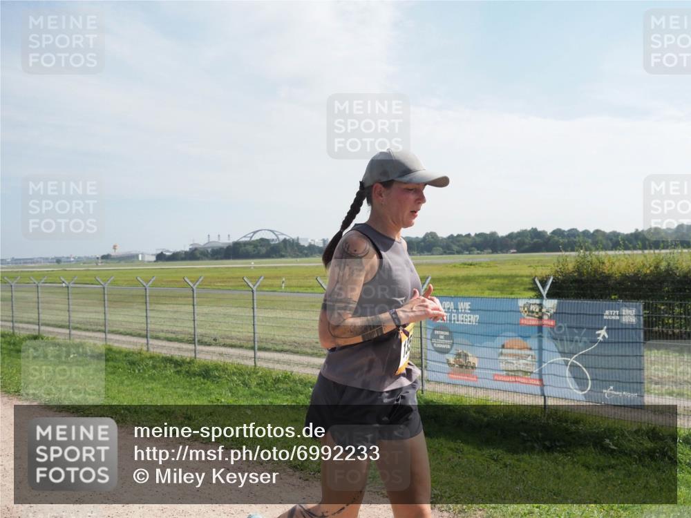 08.09.2024 - Airport Race Miley Keyser http://msf.ph/oto/6992233 08.09.2024 12:11:59 Laufen OLYMPUS, DIGITAL, CAMERA meine-sportfotos.de