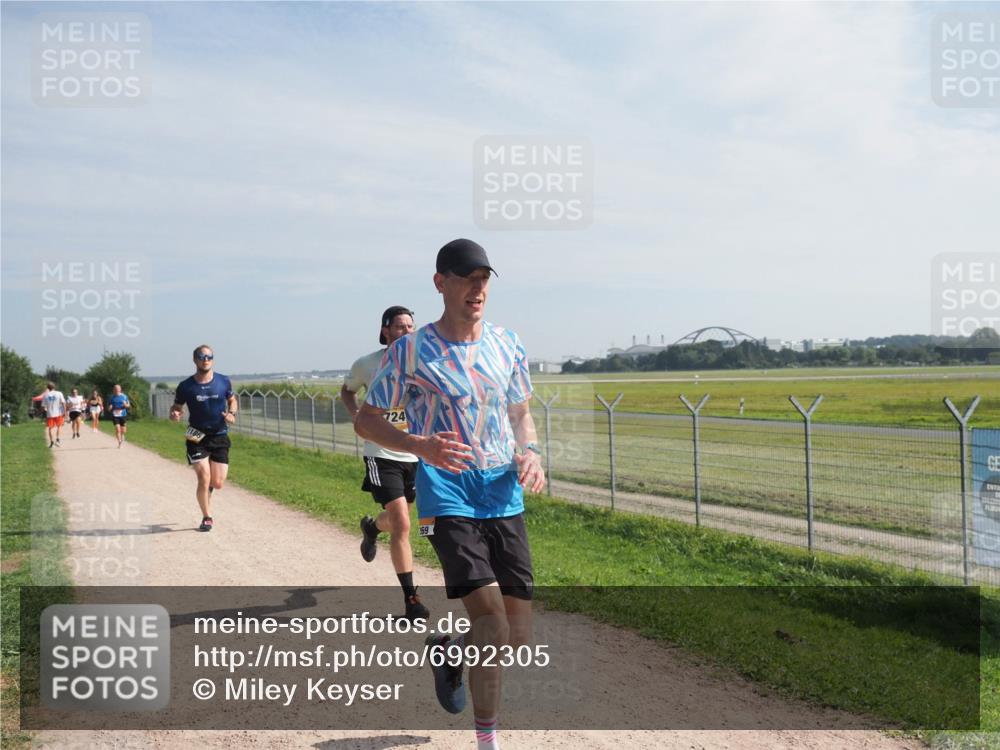 08.09.2024 - Airport Race Miley Keyser http://msf.ph/oto/6992305 08.09.2024 12:12:06 Laufen OLYMPUS, DIGITAL, CAMERA meine-sportfotos.de