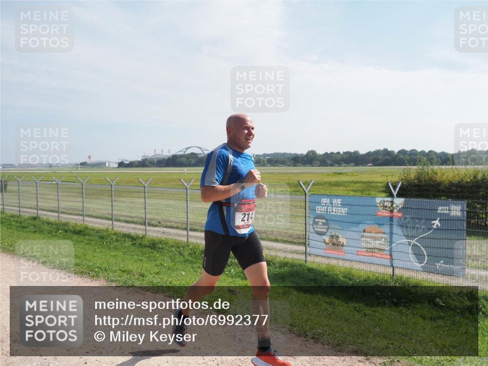08.09.2024 - Airport Race Miley Keyser http://msf.ph/oto/6992377 08.09.2024 12:12:14 Laufen OLYMPUS, DIGITAL, CAMERA meine-sportfotos.de
