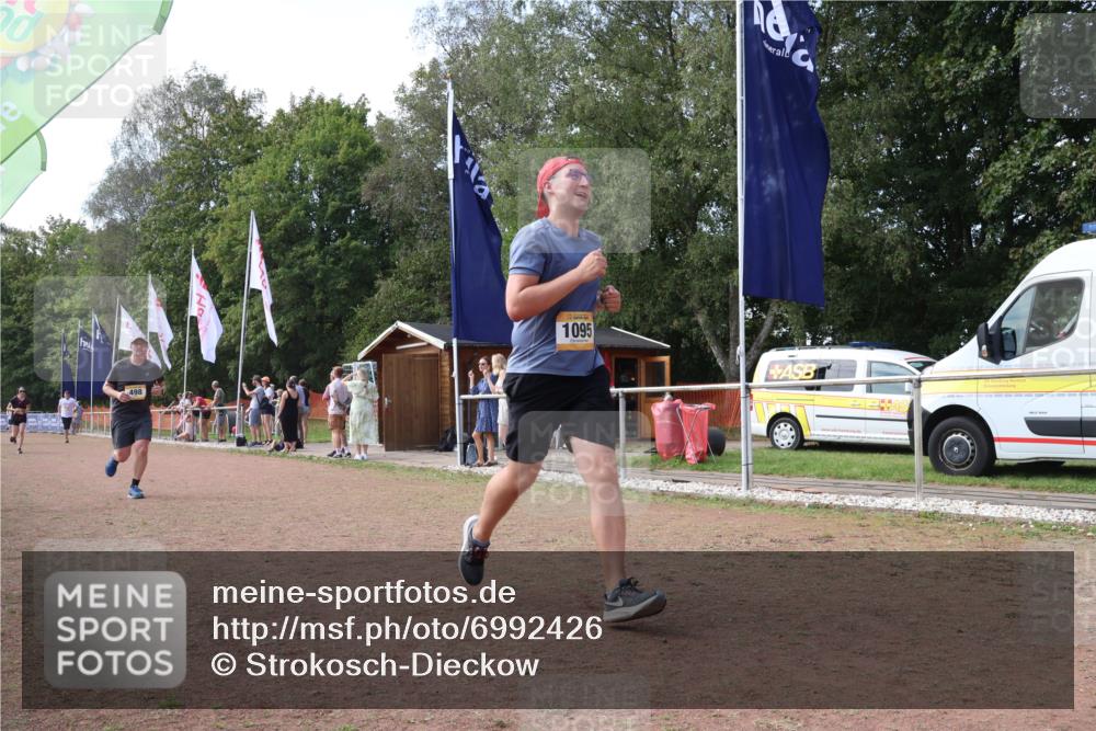 08.09.2024 - Airport Race Strokosch-Dieckow http://msf.ph/oto/6992426 08.09.2024 12:35:10 Ziel 498, 716, 894, 1030, 1095, 1309, 3013 meine-sportfotos.de