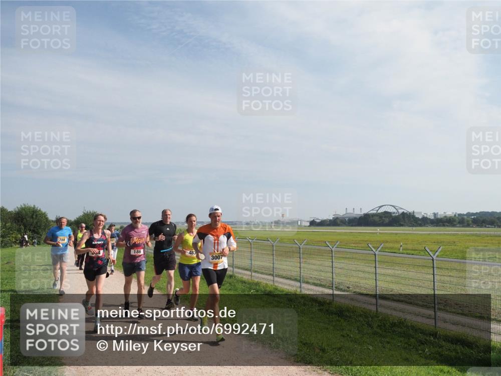 08.09.2024 - Airport Race Miley Keyser http://msf.ph/oto/6992471 08.09.2024 12:12:27 Laufen OLYMPUS, DIGITAL, CAMERA meine-sportfotos.de