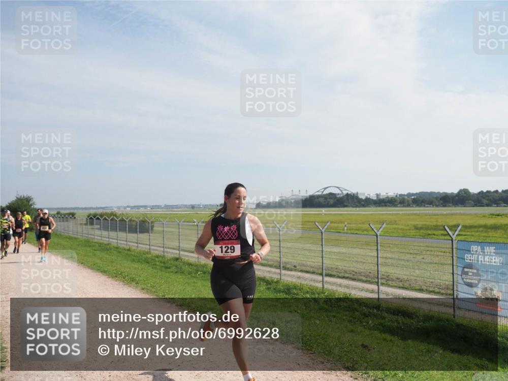 08.09.2024 - Airport Race Miley Keyser http://msf.ph/oto/6992628 08.09.2024 12:12:41 Laufen OLYMPUS, DIGITAL, CAMERA meine-sportfotos.de