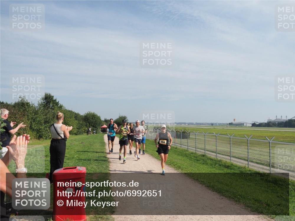 08.09.2024 - Airport Race Miley Keyser http://msf.ph/oto/6992651 08.09.2024 12:12:44 Laufen OLYMPUS, DIGITAL, CAMERA meine-sportfotos.de