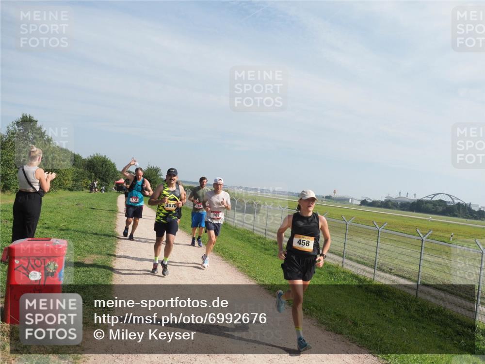 08.09.2024 - Airport Race Miley Keyser http://msf.ph/oto/6992676 08.09.2024 12:12:45 Laufen OLYMPUS, DIGITAL, CAMERA meine-sportfotos.de