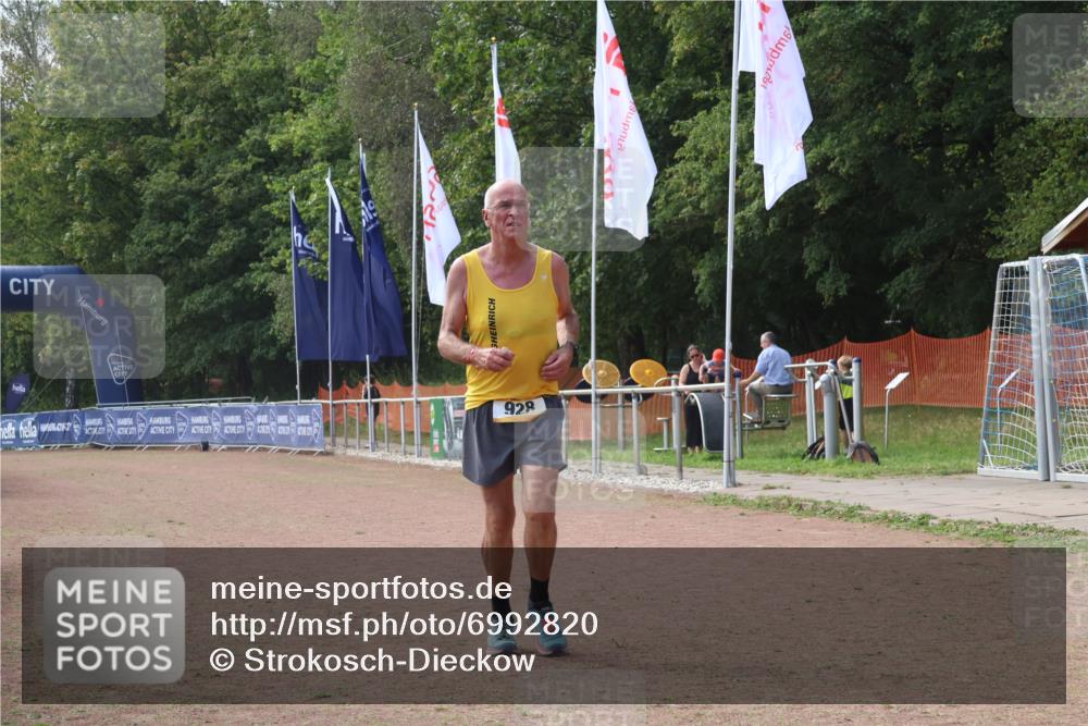 08.09.2024 - Airport Race Strokosch-Dieckow http://msf.ph/oto/6992820 08.09.2024 13:11:09 Ziel 928 meine-sportfotos.de