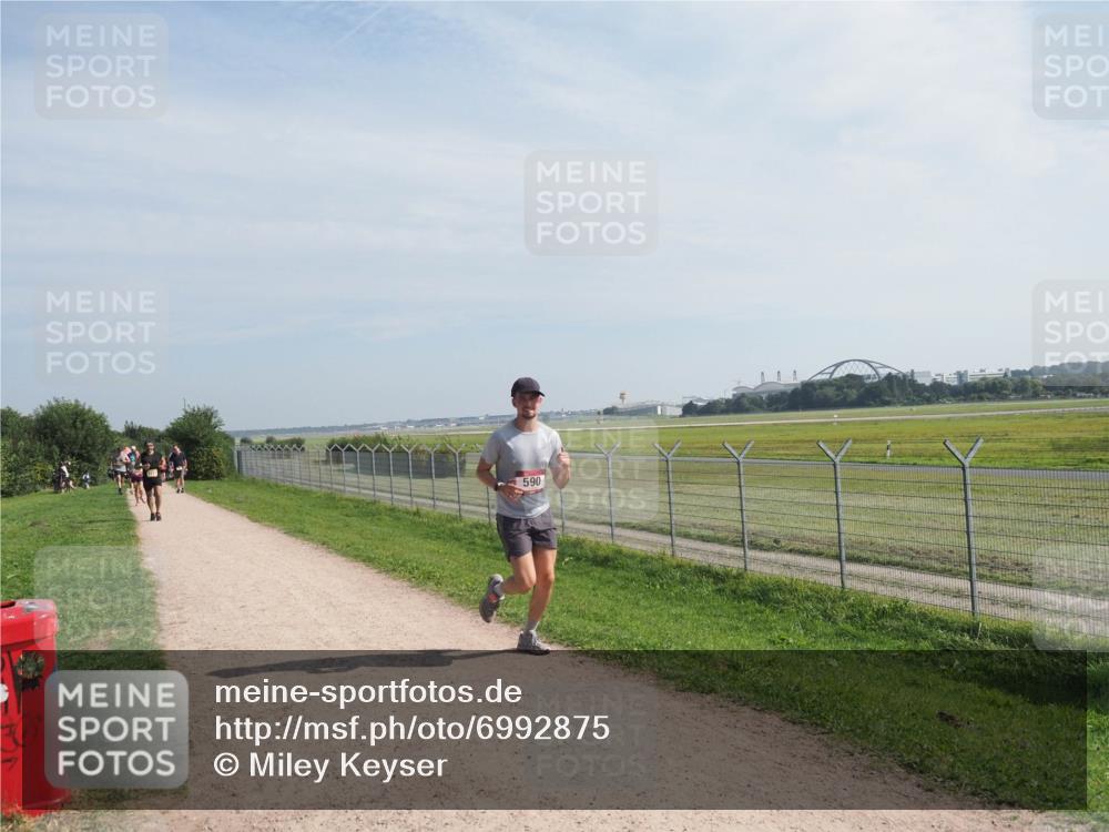 08.09.2024 - Airport Race Miley Keyser http://msf.ph/oto/6992875 08.09.2024 12:13:05 Laufen OLYMPUS, DIGITAL, CAMERA meine-sportfotos.de