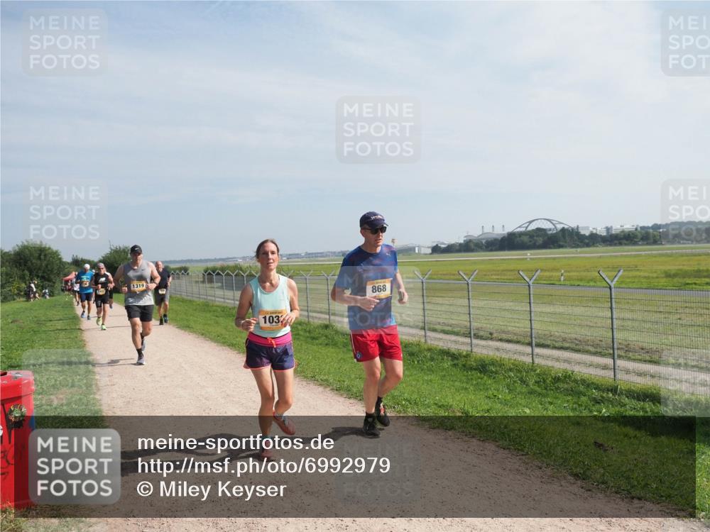 08.09.2024 - Airport Race Miley Keyser http://msf.ph/oto/6992979 08.09.2024 12:13:16 Laufen OLYMPUS, DIGITAL, CAMERA meine-sportfotos.de