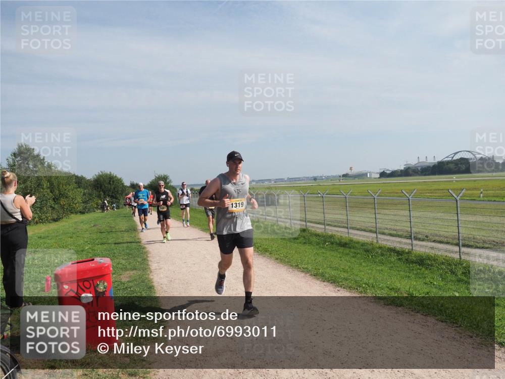 08.09.2024 - Airport Race Miley Keyser http://msf.ph/oto/6993011 08.09.2024 12:13:18 Laufen OLYMPUS, DIGITAL, CAMERA meine-sportfotos.de