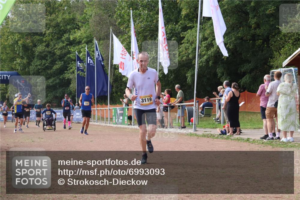 08.09.2024 - Airport Race Strokosch-Dieckow http://msf.ph/oto/6993093 08.09.2024 12:35:51 Ziel 244, 331, 698, 3119 meine-sportfotos.de