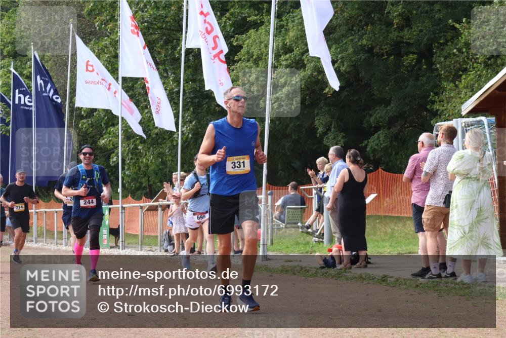08.09.2024 - Airport Race Strokosch-Dieckow http://msf.ph/oto/6993172 08.09.2024 12:35:56 Ziel 244, 281, 331, 698, 774, 1257, 1474 meine-sportfotos.de