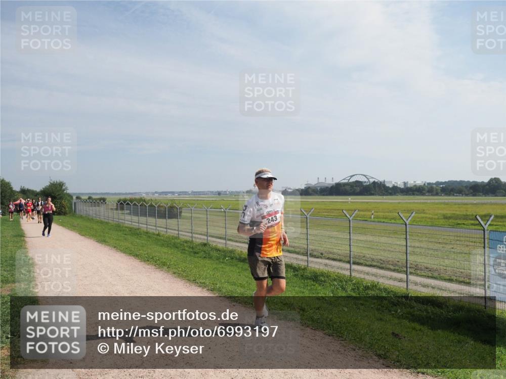 08.09.2024 - Airport Race Miley Keyser http://msf.ph/oto/6993197 08.09.2024 12:13:34 Laufen OLYMPUS, DIGITAL, CAMERA meine-sportfotos.de