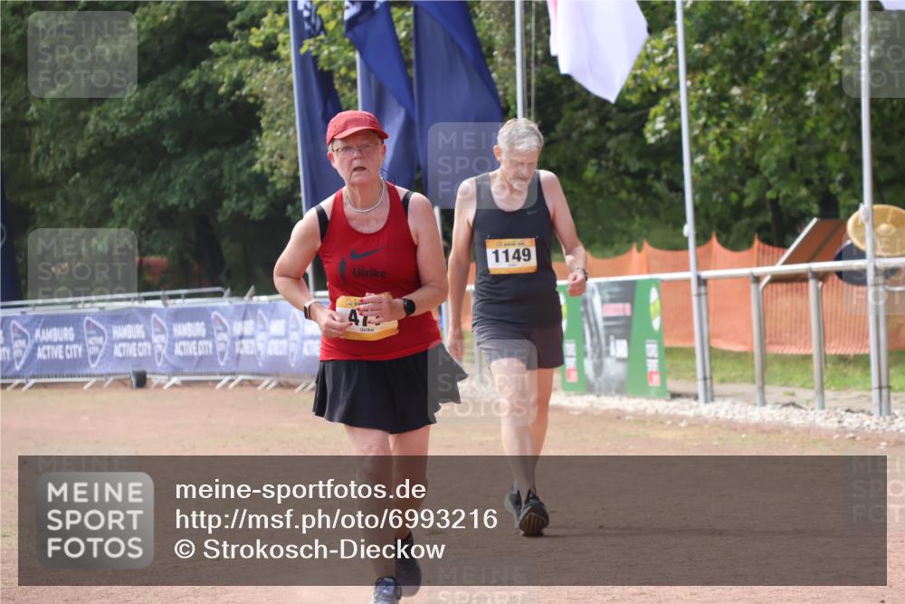 08.09.2024 - Airport Race Strokosch-Dieckow http://msf.ph/oto/6993216 08.09.2024 13:12:19 Ziel 477, 1143, 1149 meine-sportfotos.de