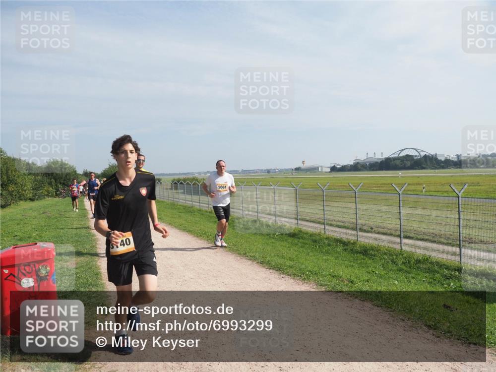 08.09.2024 - Airport Race Miley Keyser http://msf.ph/oto/6993299 08.09.2024 12:13:47 Laufen OLYMPUS, DIGITAL, CAMERA meine-sportfotos.de