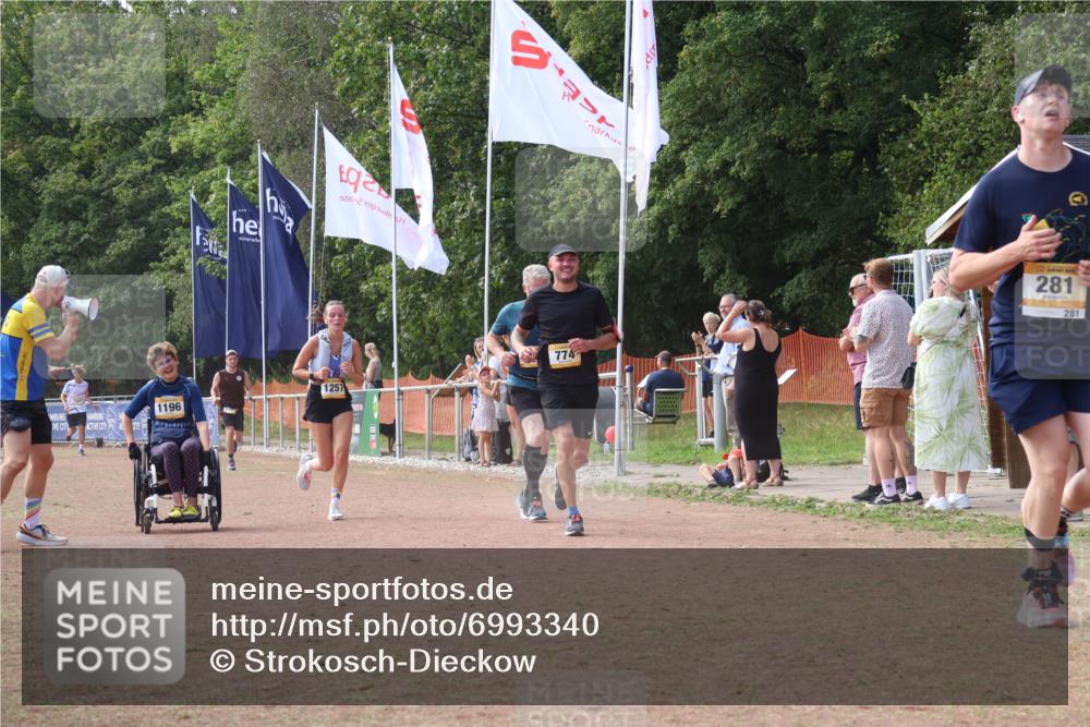 08.09.2024 - Airport Race Strokosch-Dieckow http://msf.ph/oto/6993340 08.09.2024 12:36:01 Ziel 244, 281, 698, 774, 875, 1171, 1257, 1353, 1474, 3156 meine-sportfotos.de