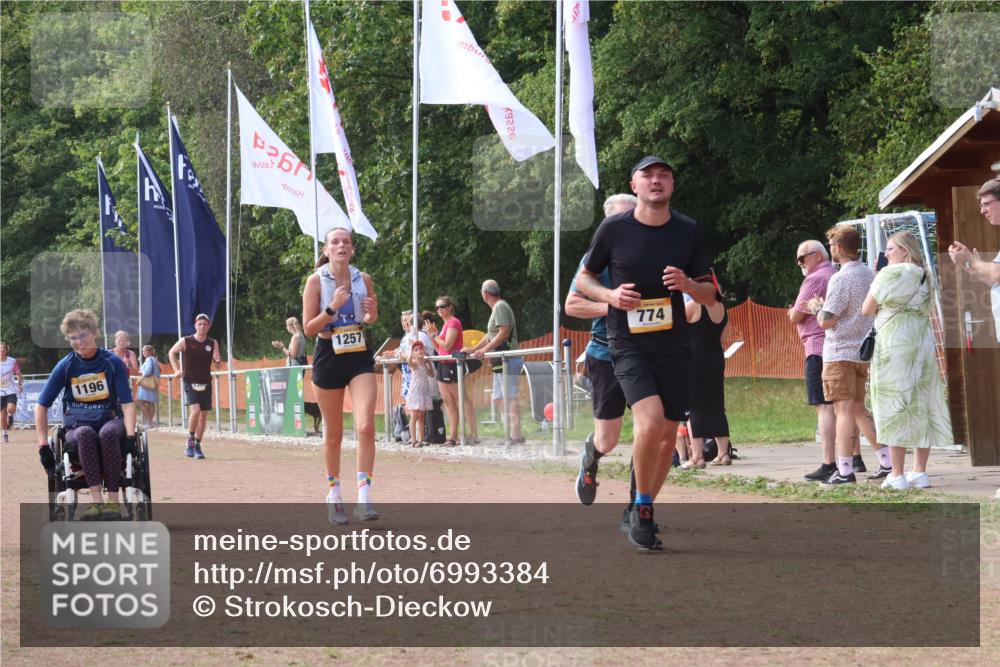08.09.2024 - Airport Race Strokosch-Dieckow http://msf.ph/oto/6993384 08.09.2024 12:36:02 Ziel 244, 281, 774, 875, 1171, 1257, 1353, 1474, 3127, 3156 meine-sportfotos.de