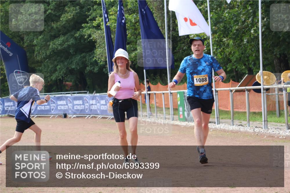 08.09.2024 - Airport Race Strokosch-Dieckow http://msf.ph/oto/6993399 08.09.2024 13:12:37 Ziel 977, 1088 meine-sportfotos.de