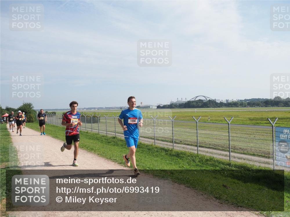 08.09.2024 - Airport Race Miley Keyser http://msf.ph/oto/6993419 08.09.2024 12:13:56 Laufen OLYMPUS, DIGITAL, CAMERA meine-sportfotos.de