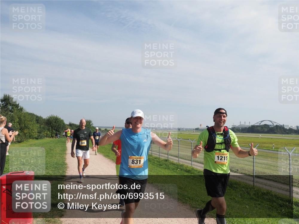 08.09.2024 - Airport Race Miley Keyser http://msf.ph/oto/6993515 08.09.2024 12:14:06 Laufen OLYMPUS, DIGITAL, CAMERA meine-sportfotos.de