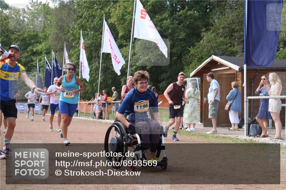 08.09.2024 - Airport Race Strokosch-Dieckow http://msf.ph/oto/6993569 08.09.2024 12:36:08 Ziel 802, 875, 1171, 1196, 1303, 1353, 1407, 3127, 3156 meine-sportfotos.de