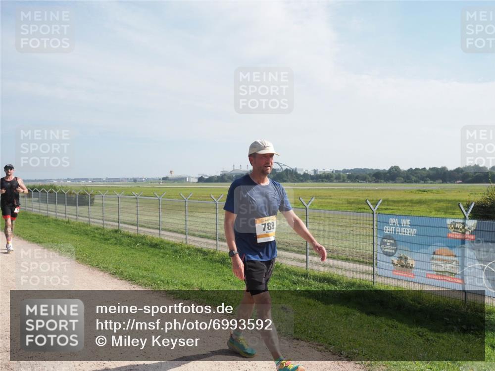 08.09.2024 - Airport Race Miley Keyser http://msf.ph/oto/6993592 08.09.2024 12:14:16 Laufen OLYMPUS, DIGITAL, CAMERA meine-sportfotos.de