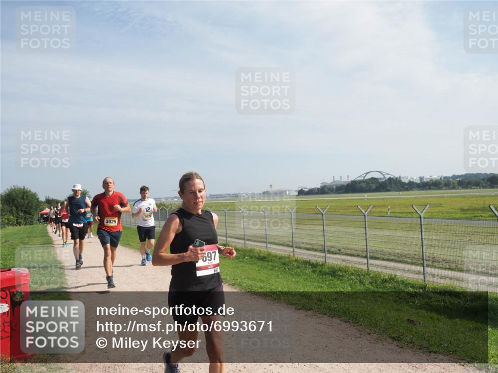 08.09.2024 - Airport Race Miley Keyser http://msf.ph/oto/6993671 08.09.2024 12:14:21 Laufen OLYMPUS, DIGITAL, CAMERA meine-sportfotos.de