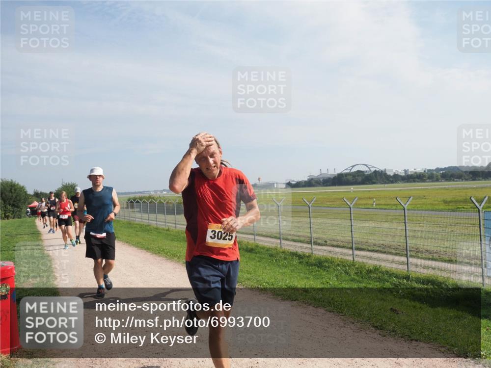 08.09.2024 - Airport Race Miley Keyser http://msf.ph/oto/6993700 08.09.2024 12:14:22 Laufen OLYMPUS, DIGITAL, CAMERA meine-sportfotos.de