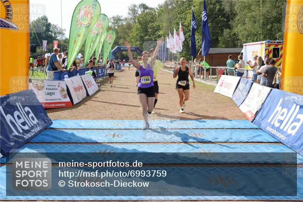 08.09.2024 - Airport Race Strokosch-Dieckow http://msf.ph/oto/6993759 08.09.2024 12:50:01 Ziel 123, 932, 1016, 1034, 1035, 1104, 1110, 1168, 1403, 1414 meine-sportfotos.de