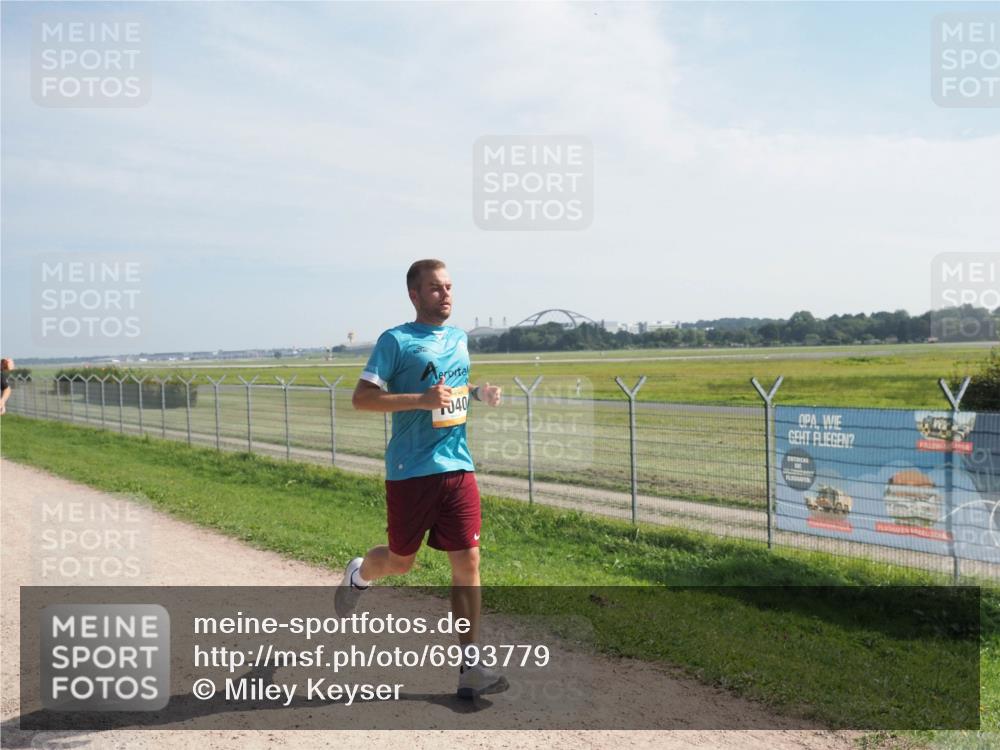 08.09.2024 - Airport Race Miley Keyser http://msf.ph/oto/6993779 08.09.2024 12:14:28 Laufen OLYMPUS, DIGITAL, CAMERA meine-sportfotos.de