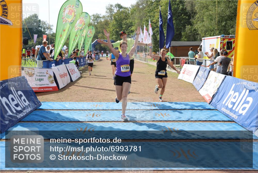 08.09.2024 - Airport Race Strokosch-Dieckow http://msf.ph/oto/6993781 08.09.2024 12:50:01 Ziel 123, 932, 1016, 1034, 1035, 1104, 1110, 1168, 1403, 1414 meine-sportfotos.de