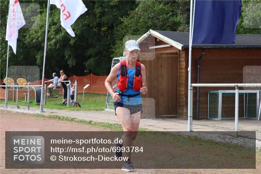08.09.2024 - Airport Race Strokosch-Dieckow http://msf.ph/oto/6993784 08.09.2024 13:13:46 Ziel 360 meine-sportfotos.de