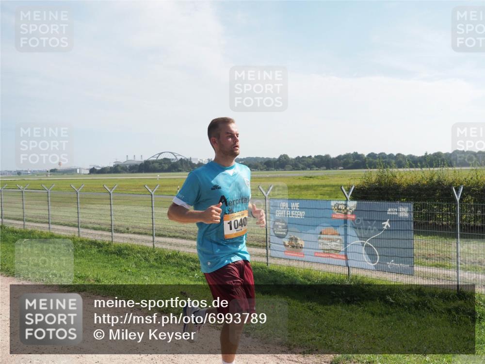 08.09.2024 - Airport Race Miley Keyser http://msf.ph/oto/6993789 08.09.2024 12:14:28 Laufen OLYMPUS, DIGITAL, CAMERA meine-sportfotos.de