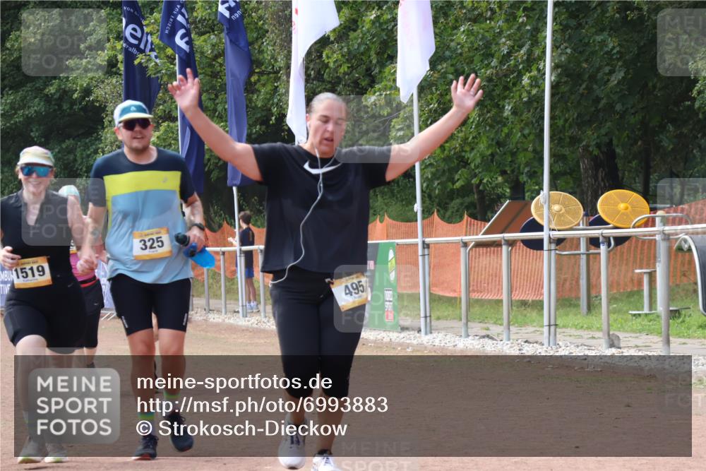 08.09.2024 - Airport Race Strokosch-Dieckow http://msf.ph/oto/6993883 08.09.2024 13:14:28 Ziel 325, 495, 1519 meine-sportfotos.de