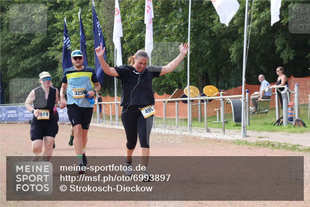 08.09.2024 - Airport Race Strokosch-Dieckow http://msf.ph/oto/6993897 08.09.2024 13:14:29 Ziel 325, 495, 1519 meine-sportfotos.de