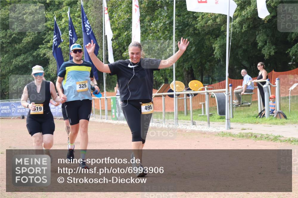 08.09.2024 - Airport Race Strokosch-Dieckow http://msf.ph/oto/6993906 08.09.2024 13:14:29 Ziel 325, 495, 1519 meine-sportfotos.de