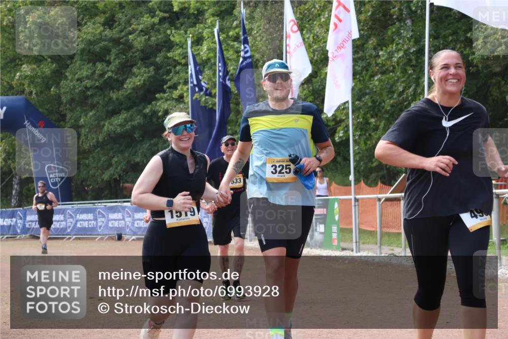 08.09.2024 - Airport Race Strokosch-Dieckow http://msf.ph/oto/6993928 08.09.2024 13:14:30 Ziel 325, 495, 1519 meine-sportfotos.de