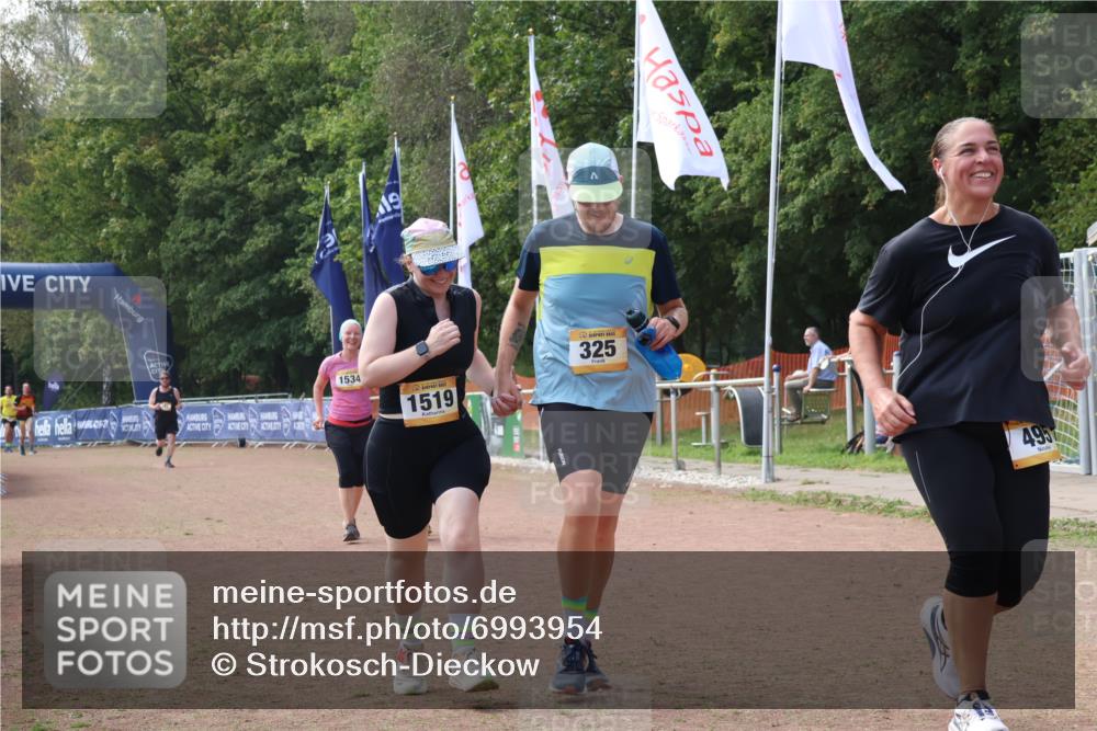 08.09.2024 - Airport Race Strokosch-Dieckow http://msf.ph/oto/6993954 08.09.2024 13:14:32 Ziel 325, 495, 1519 meine-sportfotos.de